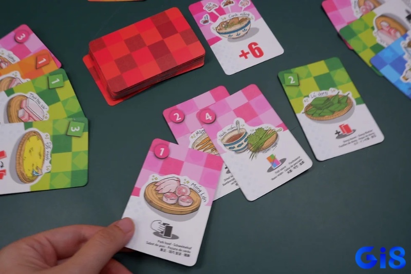 Biến thể board game lên mâm đếm số yêu cầu người chơi tập trung và phản xạ nhanh