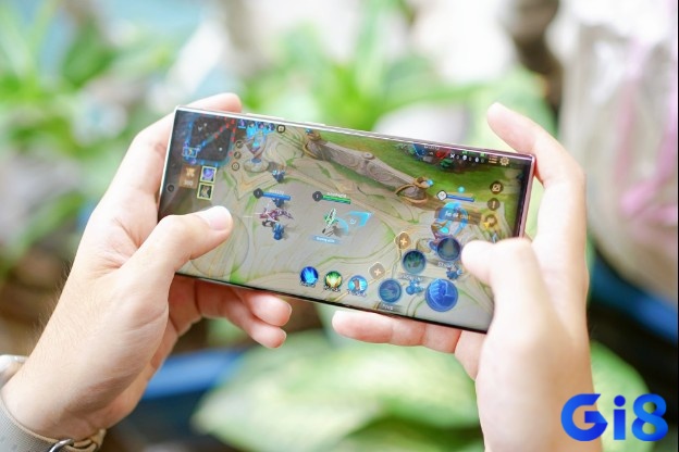 Tối ưu pin, bộ nhớ và internet để trải nghiệm game mượt mà và ổn định.