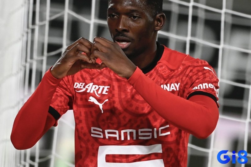 Hamari Traoré – Hậu vệ Rennes công thủ toàn diện, thi đấu bền bỉ