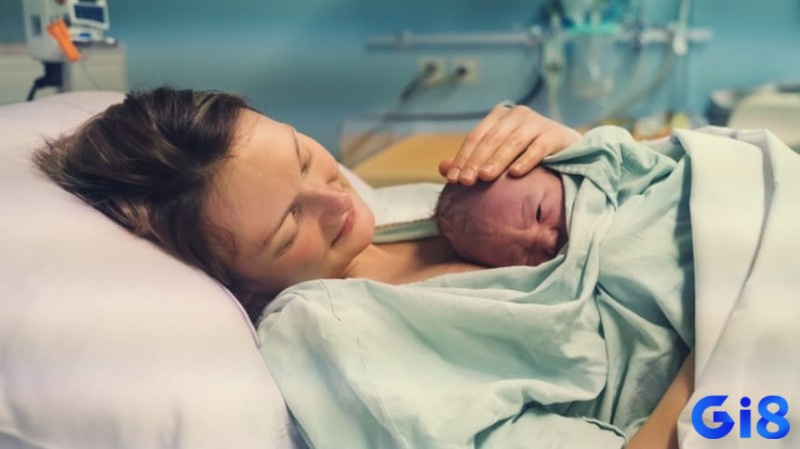 Giấc mơ thấy người khác sinh em bé có ý nghĩa liên quan đến sự sinh trưởng và phát triển