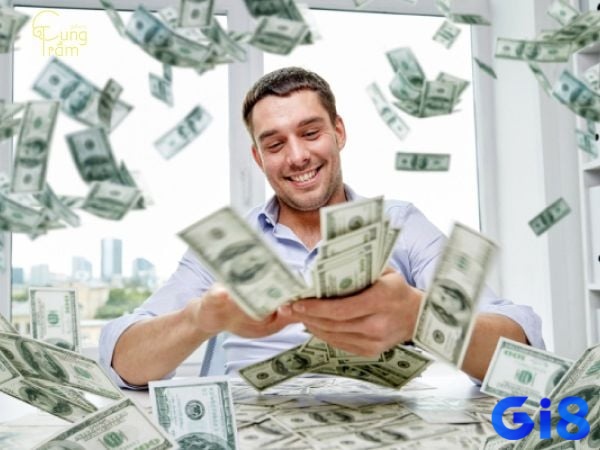 Giấc mơ thấy bạn bè trúng số độc đắc phản ánh bạn đang quan sát những thành công của đồng nghiệp